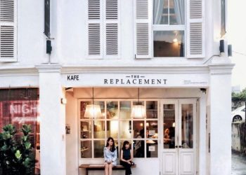 The Replacement – Lodge & Kitchen