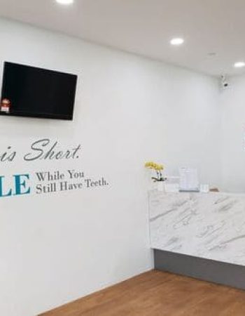 SmiLings Dental Clinic JB
