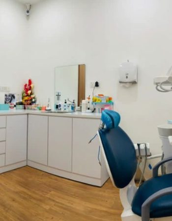 SmiLings Dental Clinic JB