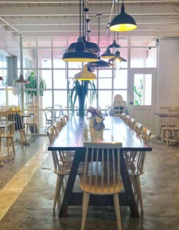 The Replacement – Lodge & Kitchen