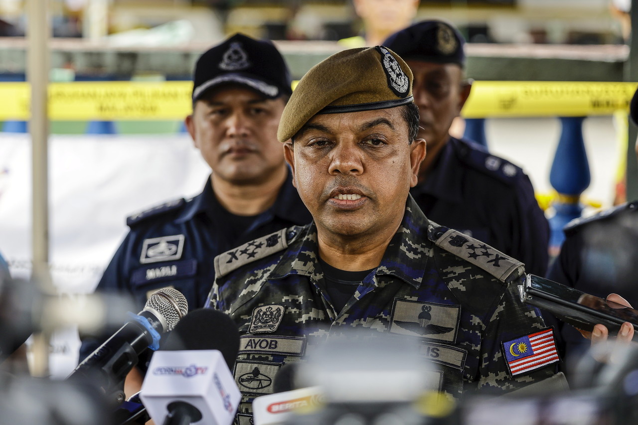 kemaman-by-election:-cops-open-investigation-paper-against-muhyiddin-over-3r-issue