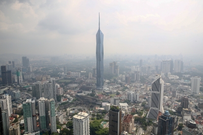 despite-malaysia’s-tepid-q4-showing,-experts-still-optimistic-for-economy-this-year
