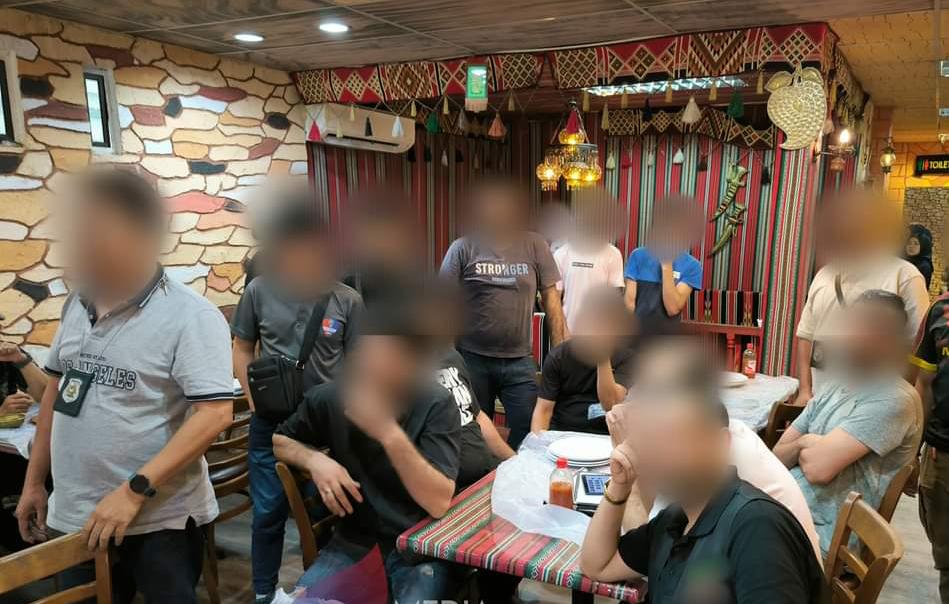 15-‘pak-arab’-diberkas-kerja-di-restoran-terkenal-tanpa-permit