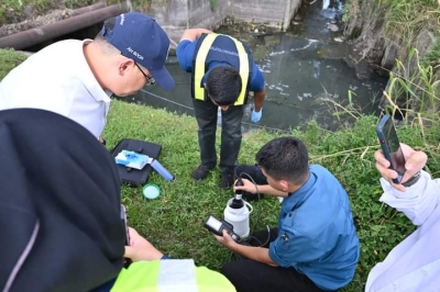 johor-doe:-contamination-source-of-pasir-gudang’s-four-polluted-rivers-not-industrial