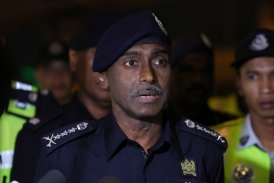 johor-top-cop:-14-local-men,-three-foreigners-arrested-for-offering-unlicensed-loans