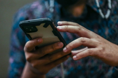 in-johor,-retired-lecturer-loses-over-rm1m-in-online-investment-scam
