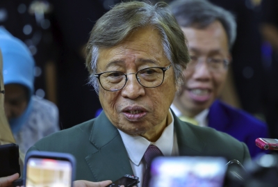 abang-johari:-focus-on-unity,-ignore-controversies-involving-religious-sentiment