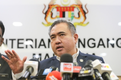 transport-ministry-receives-first-set-of-electric-trains-for-gemas-johor-baru-electric-double-track-service