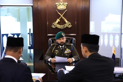 johor-regent-denies-masterminding-acid-attack-against-selangor-forward-faisal-halim