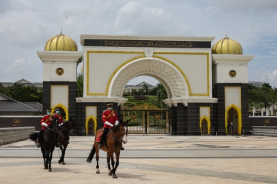 countdown-to-agong’s-installation:-final-preparations-underway-for-royal-ceremony-with-700-guests-expected