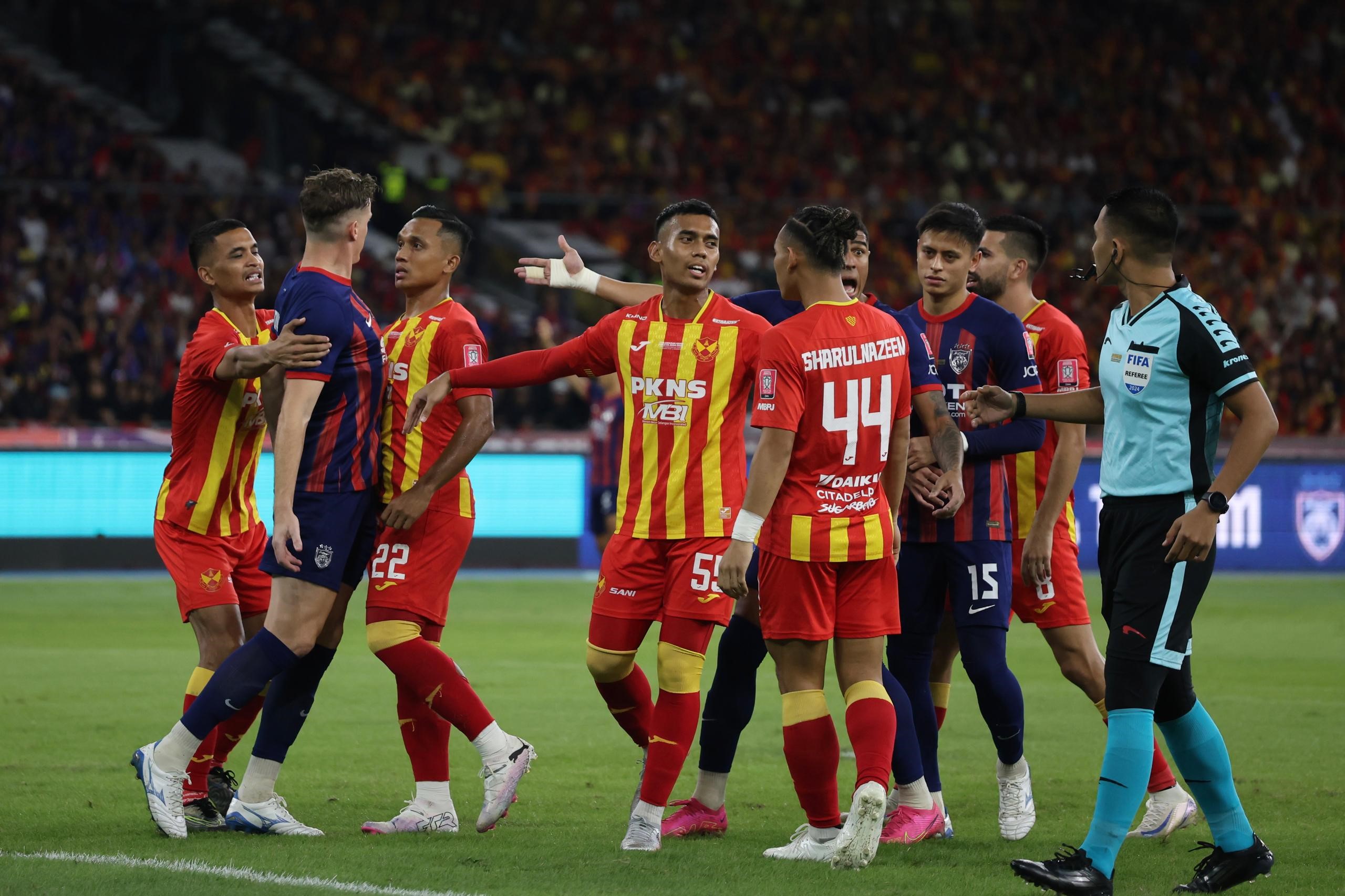 piala-fa:-nidzam-terkejut-gergasi-merah-tewas-1-6