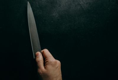 terror-in-johor:-thief-breaks-into-home,-threatens-elderly-woman-with-knife;-swift-police-action-leads-to-arrest-and-seven-day-remand
