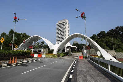 in-dewan-rakyat-today:-nafas-controversy,-underemployment,-klia-congestion
