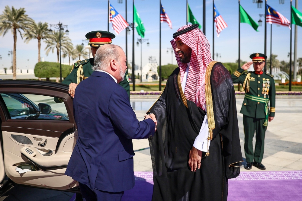 king-praises-saudi-arabia-for-warmly-hosting-and-caring-for-malaysian-pilgrims-and-citizens-during-his-state-visit