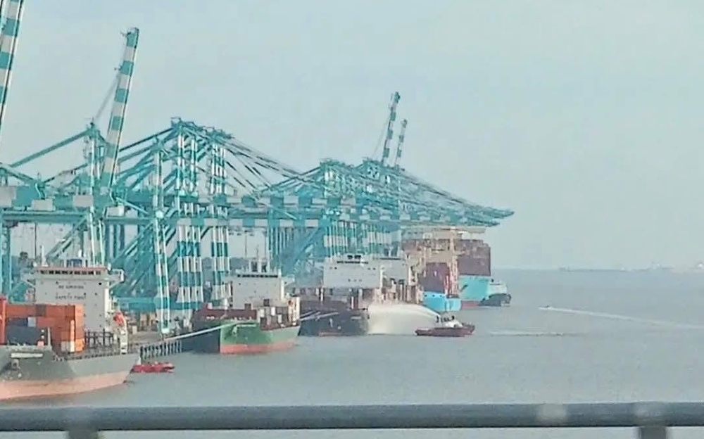 marine-dept:-no-toxic-gas-detected-after-fatal-fire-aboard-malta-flagged-vessel-at-tanjung-pelepas