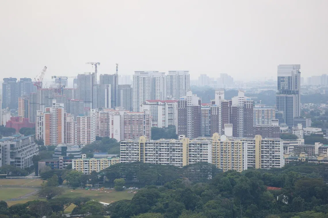 hot-spots-detected-in-johor;-moderate-psi-recorded-in-singapore-amid-haze-concerns