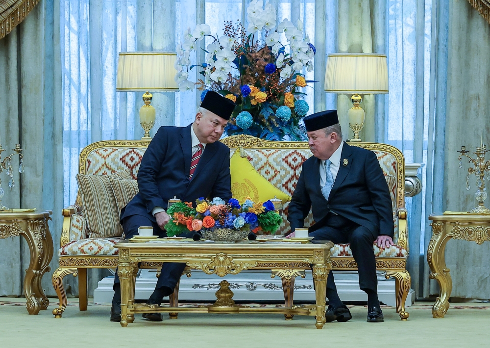 king-attends-273rd-conference-of-rulers-at-istana-negara